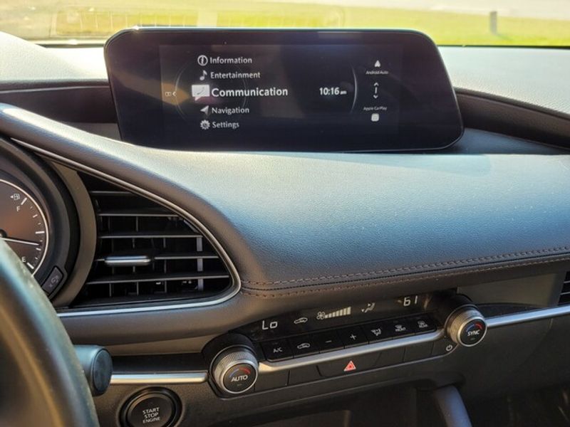 2024 Mazda Mazda3 Hatchback 2.5 Select Sport photo 15