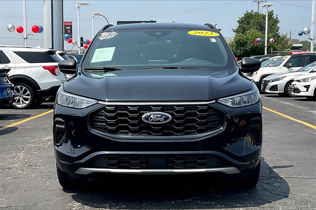 2023 FORD ESCAPE - Image 1