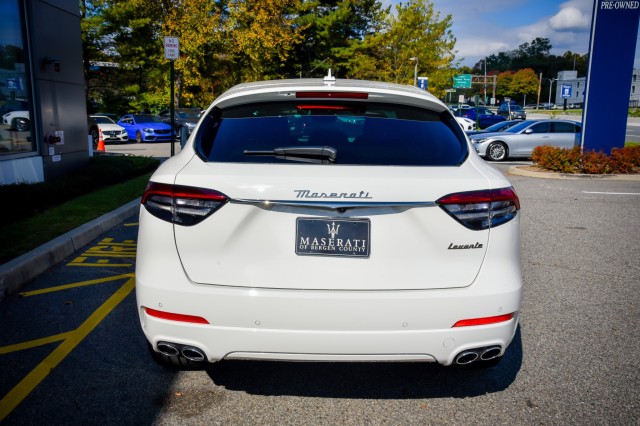 2024 Maserati Levante GT photo 6