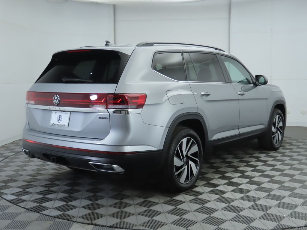 2026 Volkswagen Atlas SE Technology photo 5