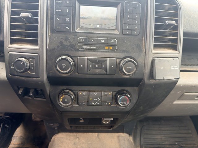 2022 Ford F-250 XL photo 3