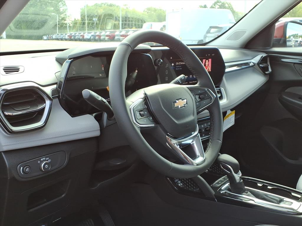 2026 Chevrolet Trailblazer LT photo 9
