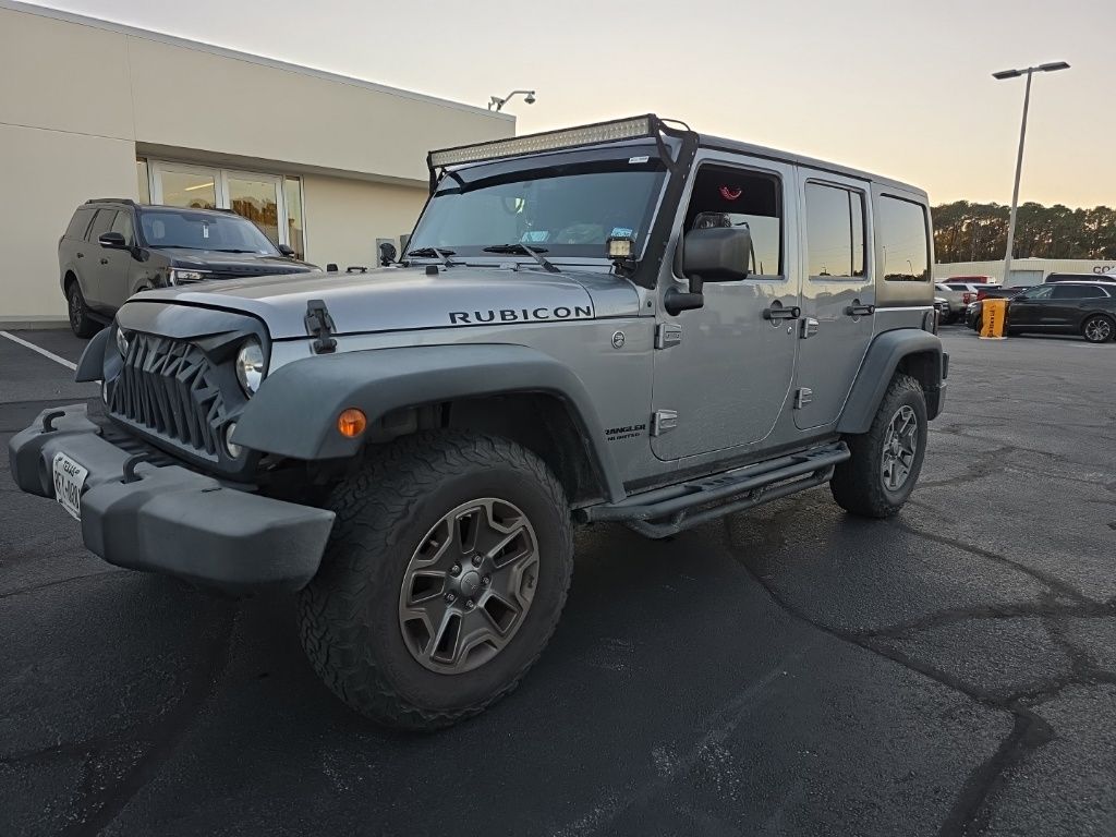 2016 Jeep Wrangler Unlimited Rubicon's photo