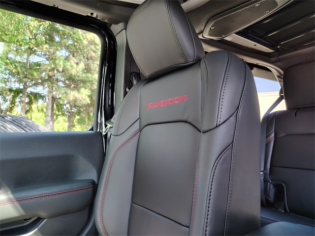 2025 Jeep Wrangler Rubicon photo 24