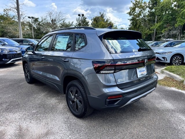 2025 Volkswagen Taos S photo 4