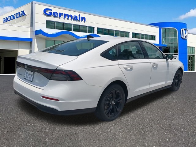 2025 Honda Accord SE photo 2