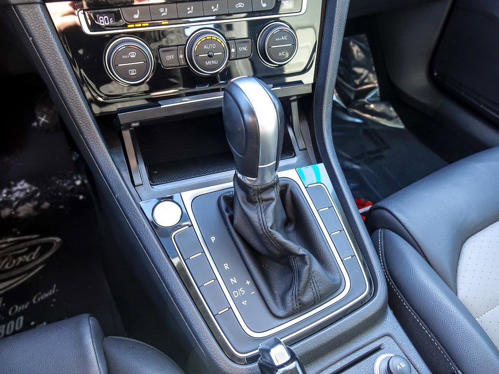 2015 VOLKSWAGEN GOLF - Image 20