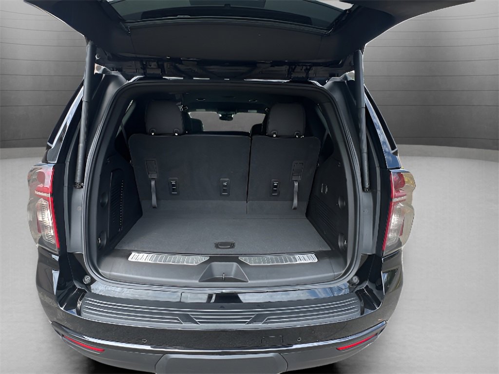 2023 Chevrolet Tahoe RST photo 14