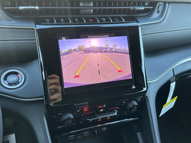 2025 Jeep Grand Cherokee Altitude X photo 26