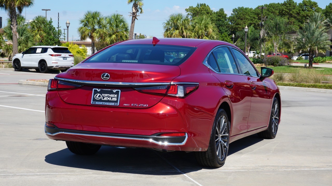 2024 Lexus ES 250 Premium photo 4