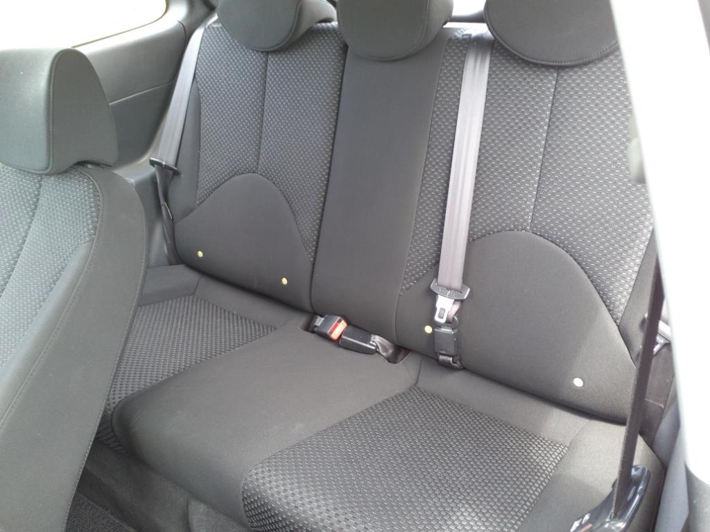 2011 Hyundai Accent GS photo 4