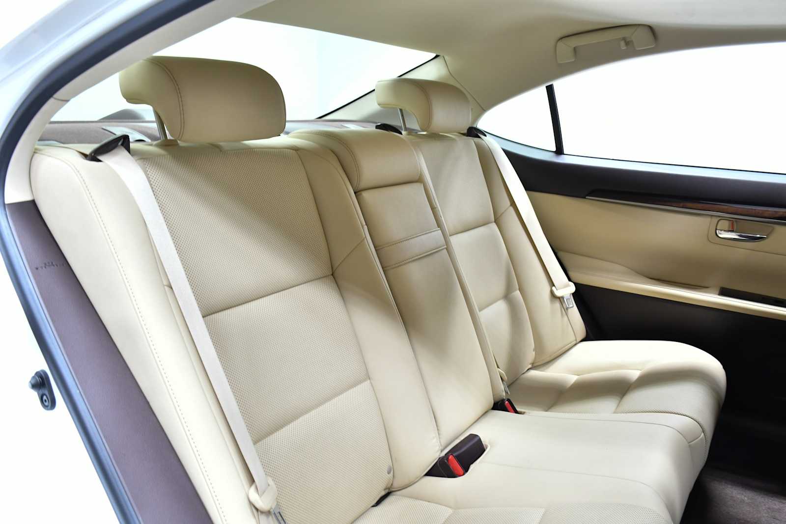 2017 Lexus ES 350 photo 22