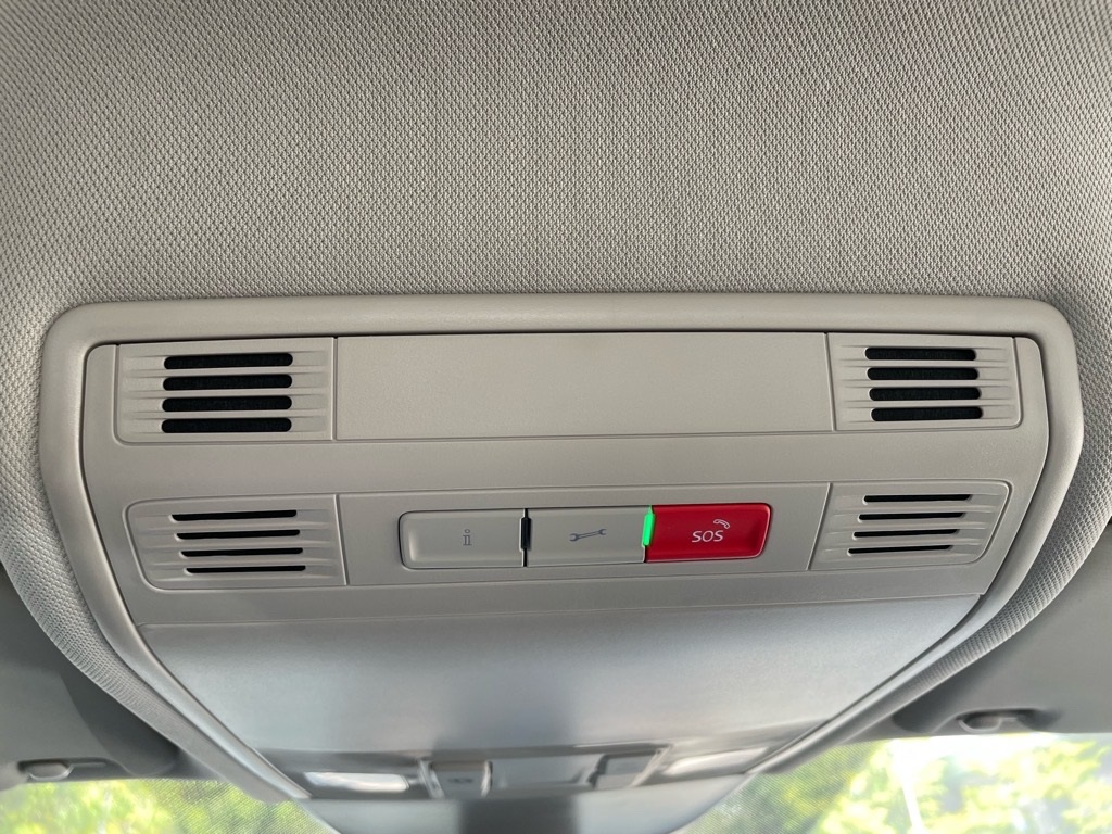 2023 Volkswagen Taos S photo 19