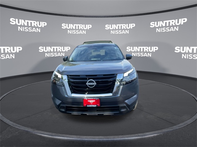 2025 Nissan Pathfinder SV photo 3