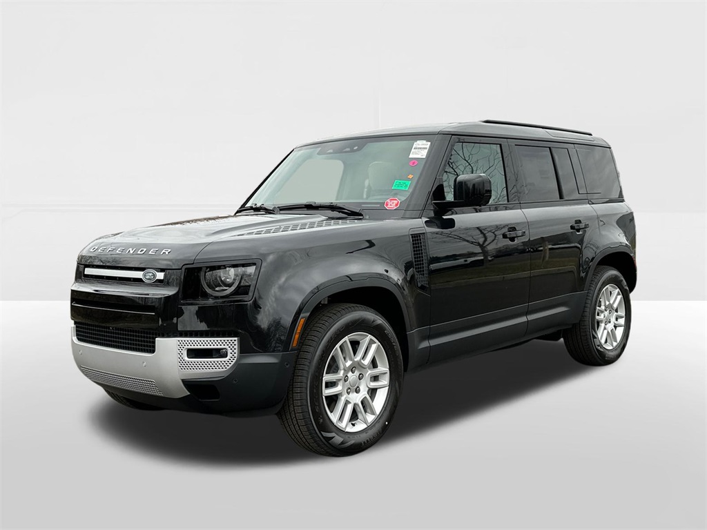 2025 Land Rover Defender S's photo