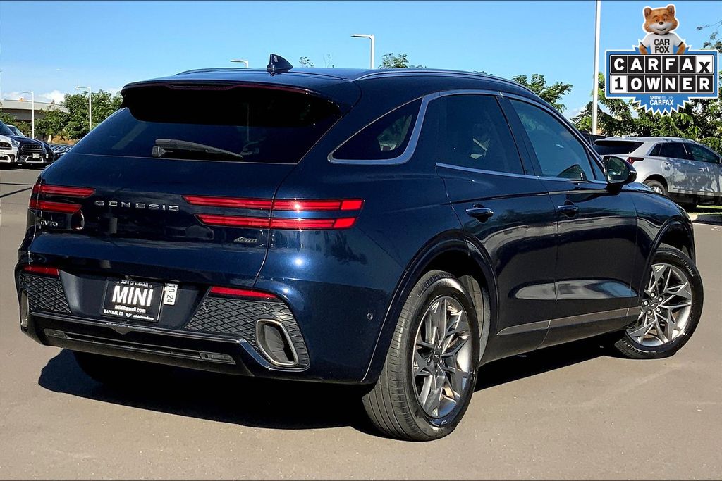Image 10 of Pre-Owned 2022 Genesis GV70 2.5T