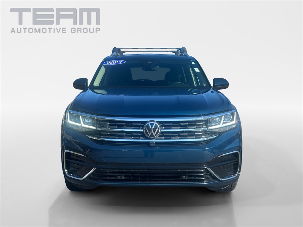 2023 Volkswagen Atlas V6 SEL Premium R-Line photo 2