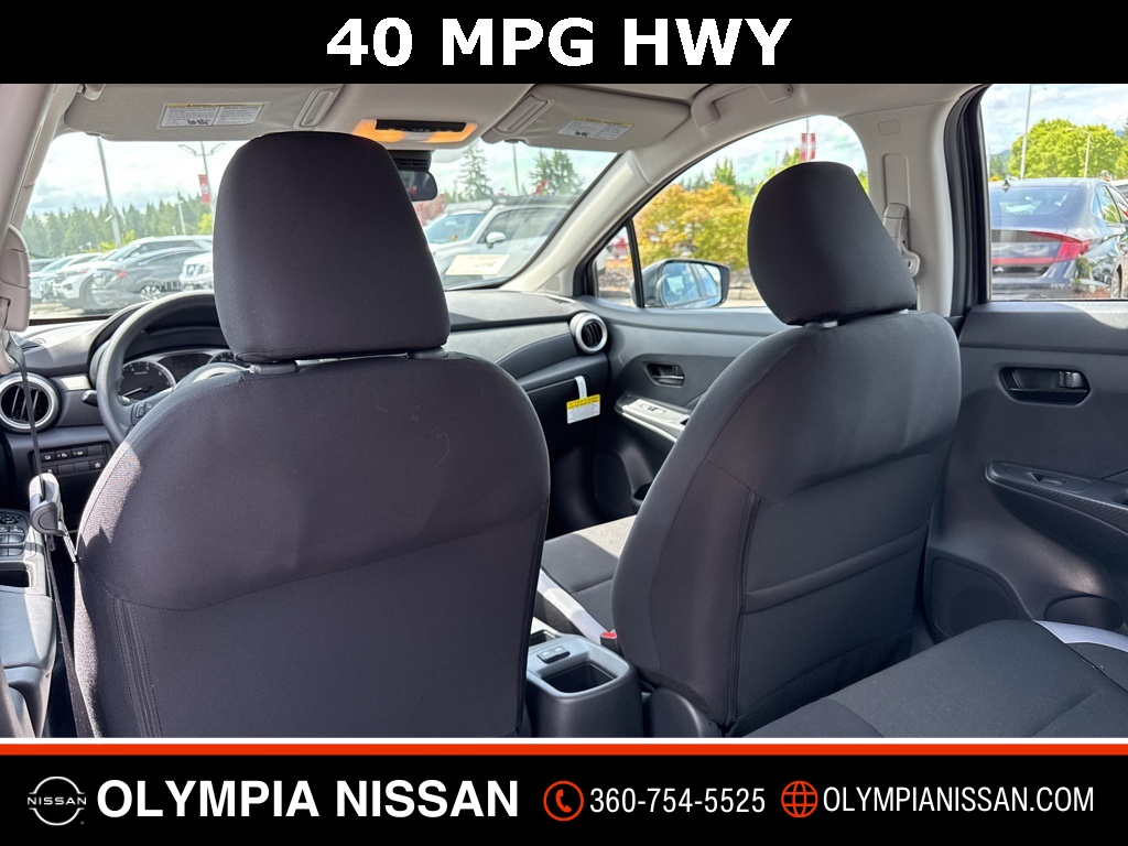 2025 Nissan Versa S photo 15
