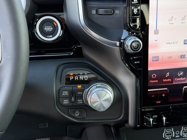 2026 Ram 1500 Laramie photo 21