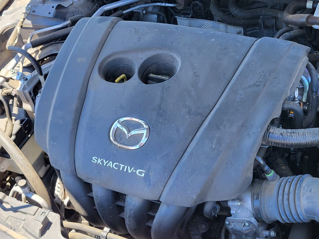 2022 Mazda Mazda3 Hatchback Carbon photo 23