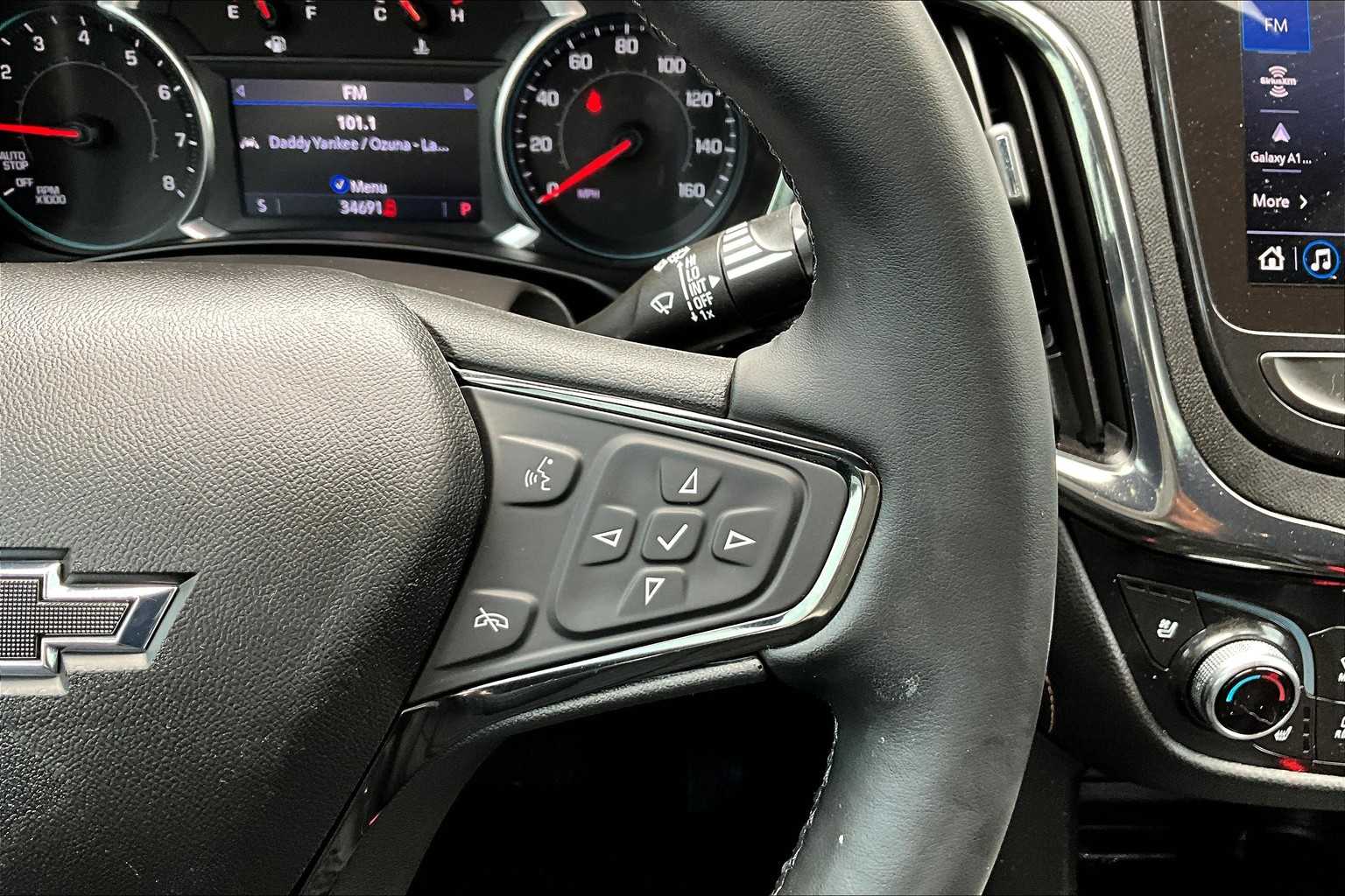 2023 Chevrolet Equinox Premier photo 17