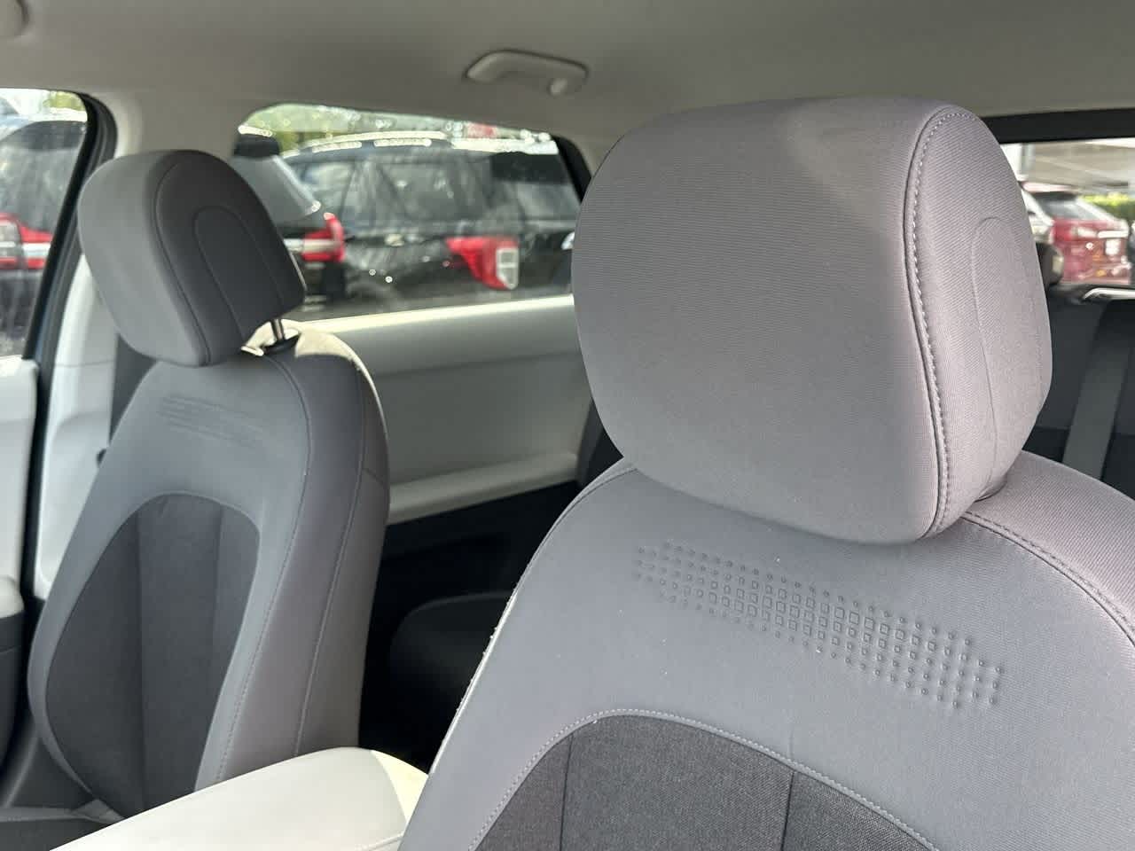 2024 Hyundai Ioniq 5 SE photo 19