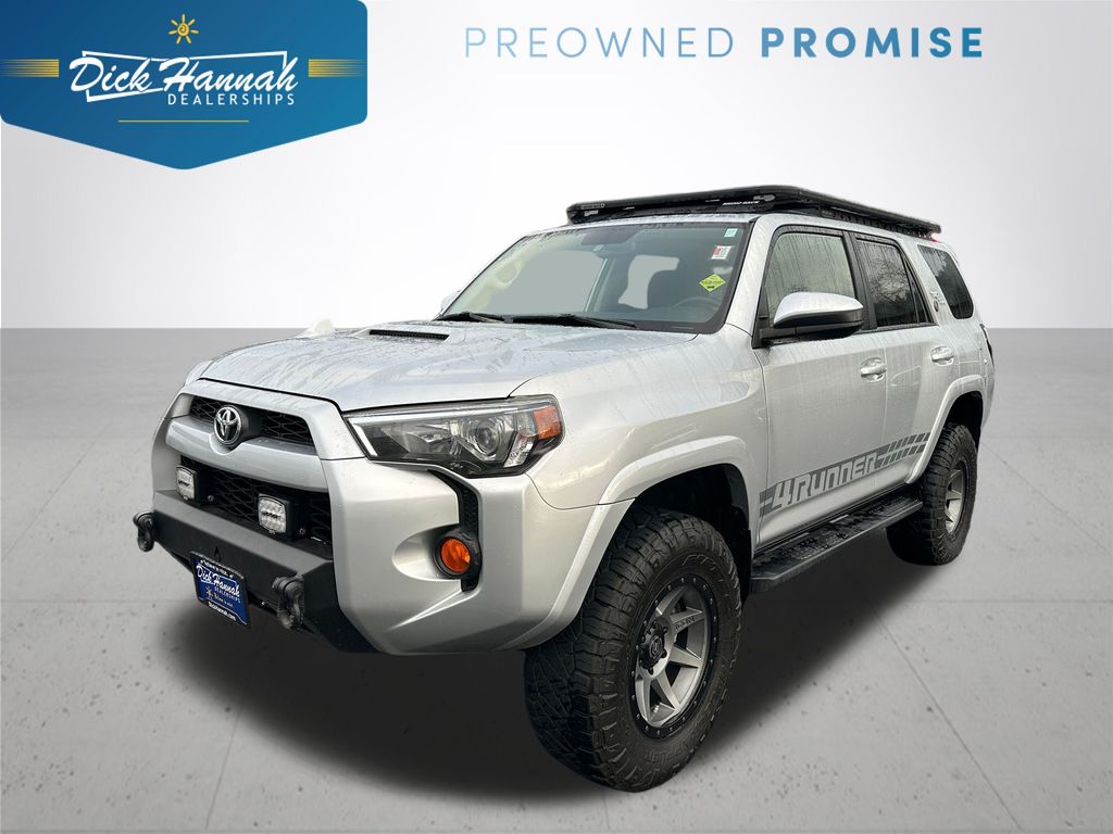 2019 Toyota 4Runner TRD Off-Road's photo