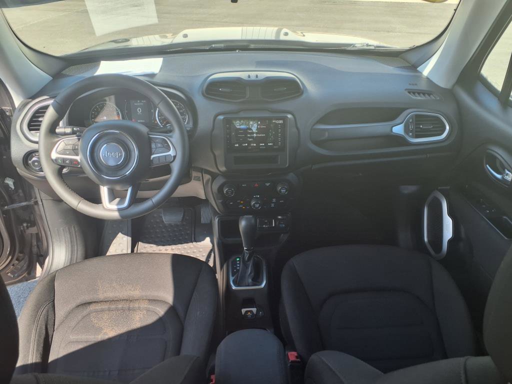 2018 Jeep Renegade Latitude photo 23