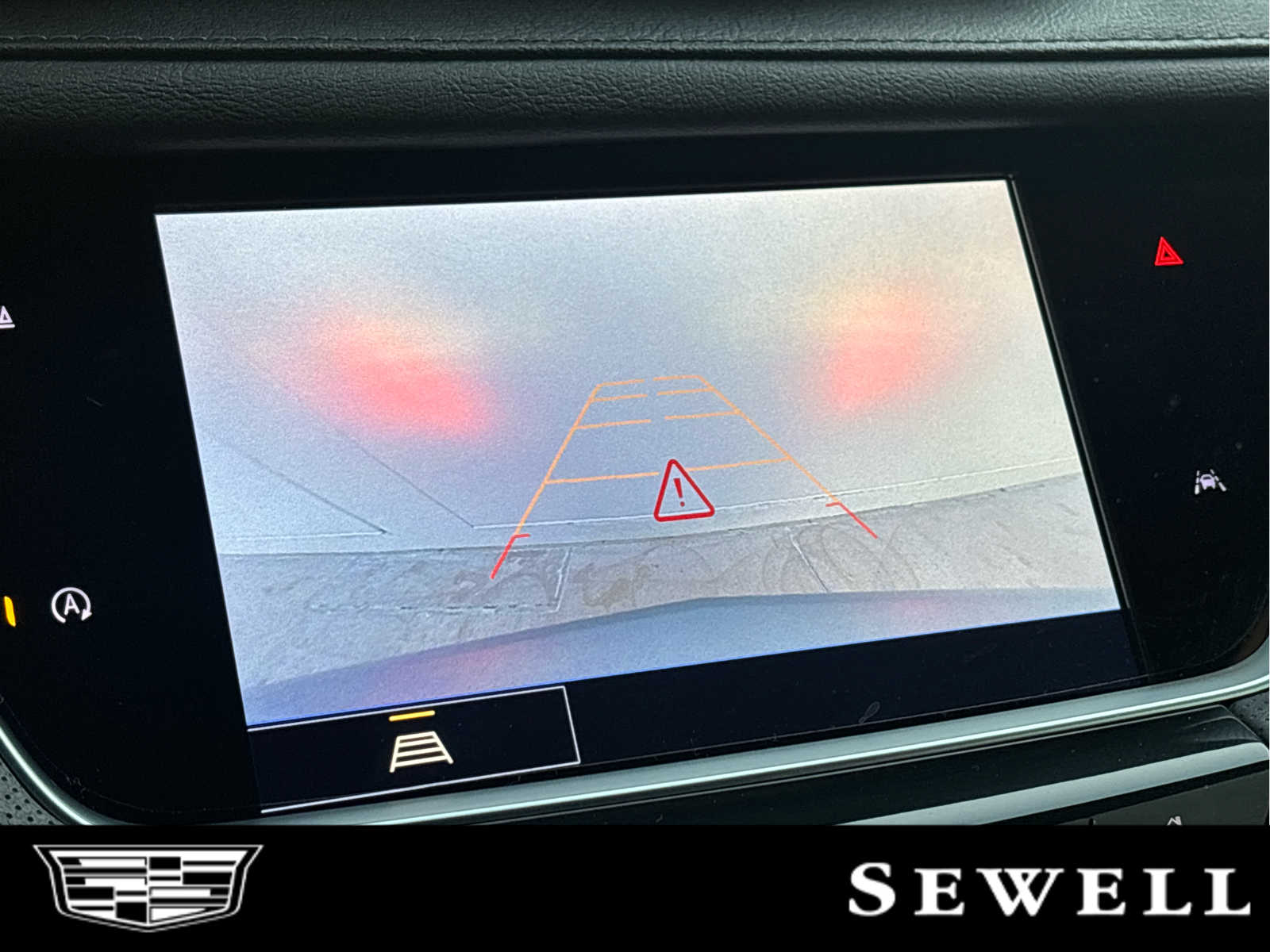 2024 Cadillac XT6 Luxury's photo