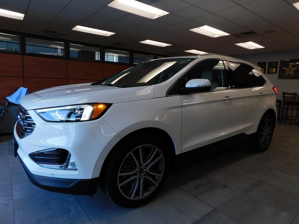 2020 Ford Edge Titanium