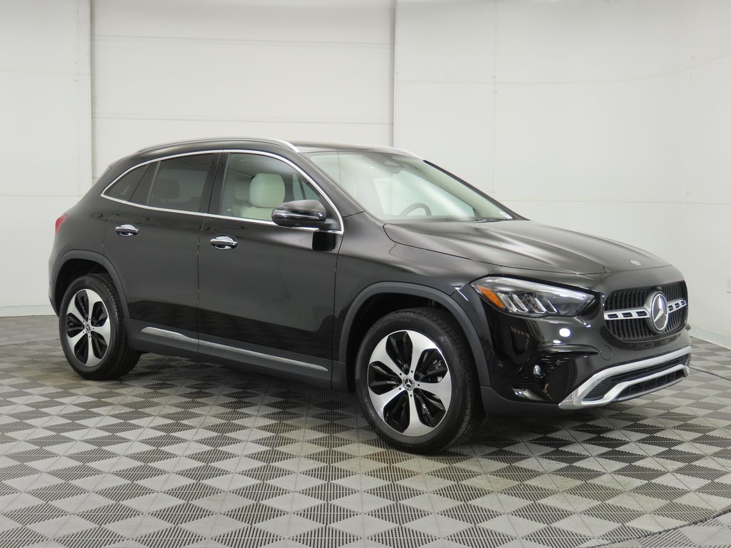 2026 Mercedes Benz GLA 250 photo 2