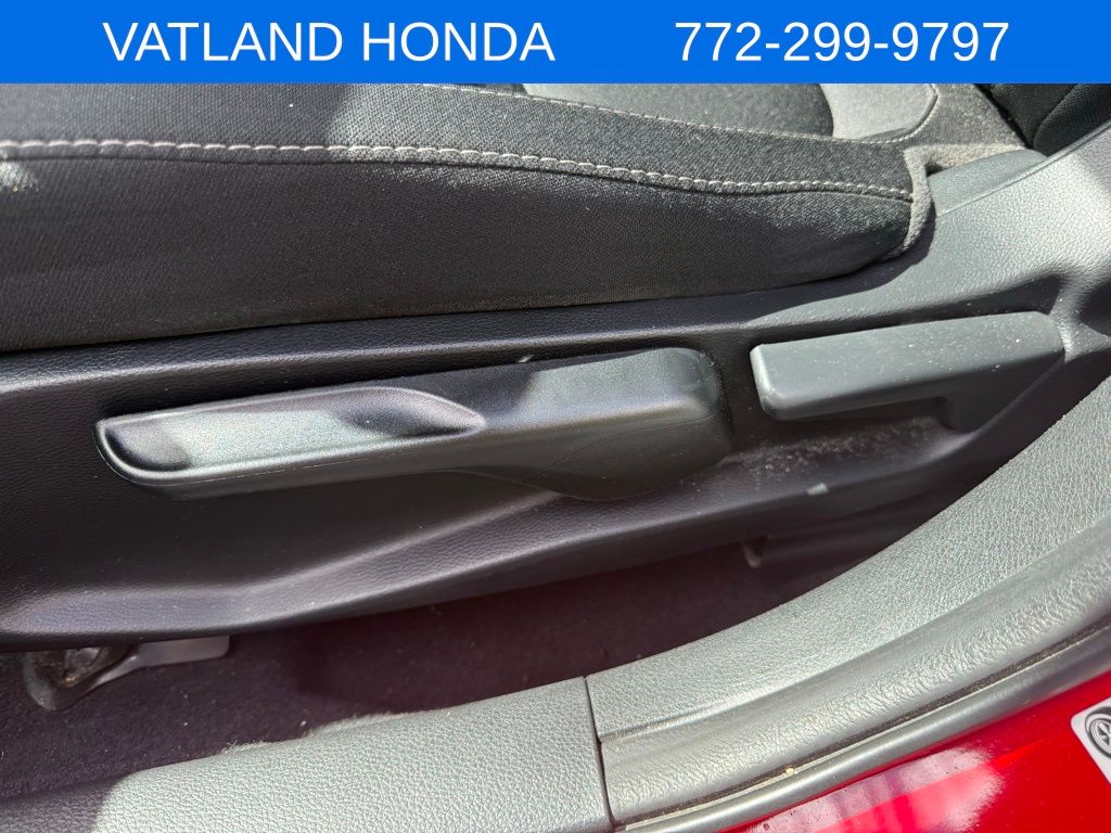 2019 Honda Civic LX photo 26