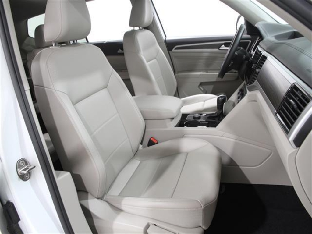 2022 Volkswagen Atlas V6 SE photo 16