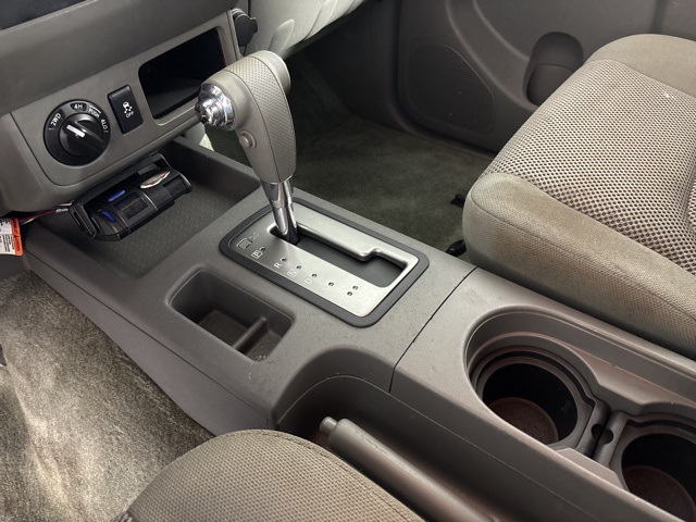 2016 Nissan Frontier SV photo 15