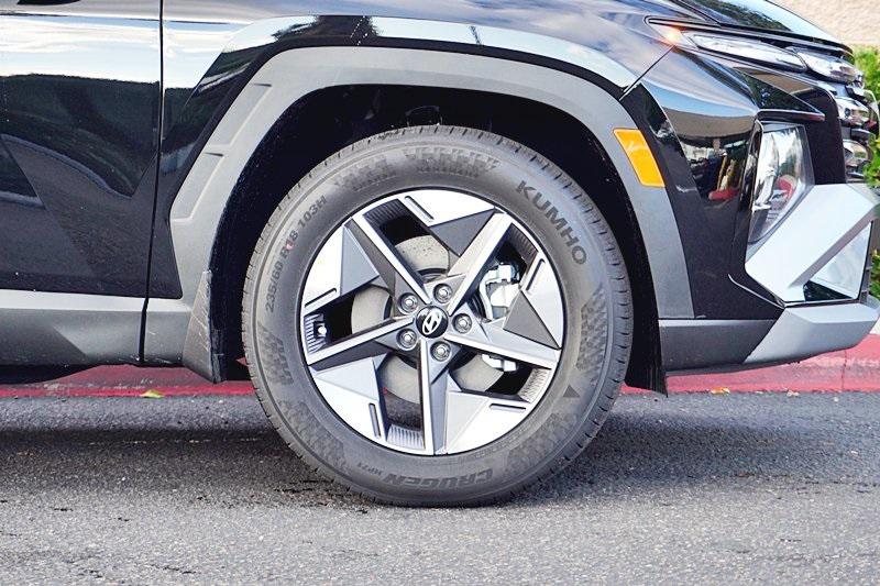 2026 Hyundai Tucson SEL photo 3