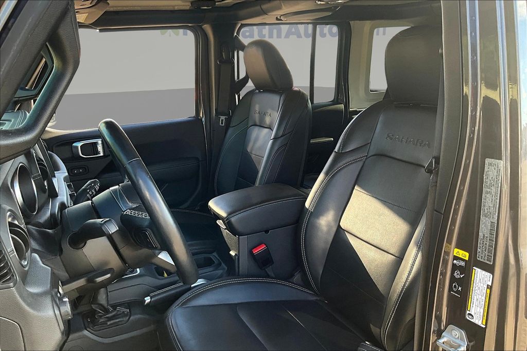 2021 Jeep Wrangler Unlimited Sahara 4xe photo 16