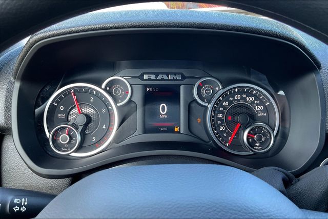 2025 Ram 2500 Tradesman photo 16
