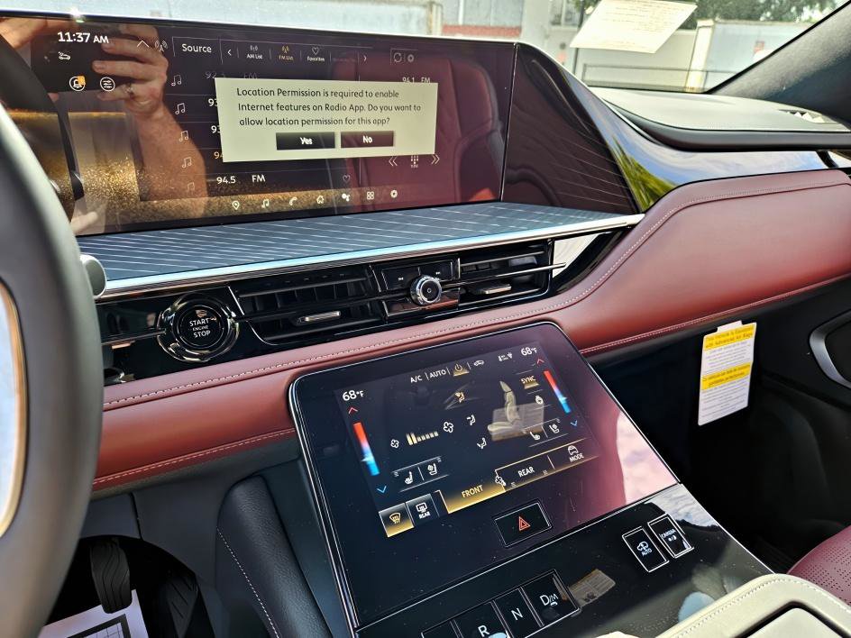 2026 Infiniti QX80 photo 17