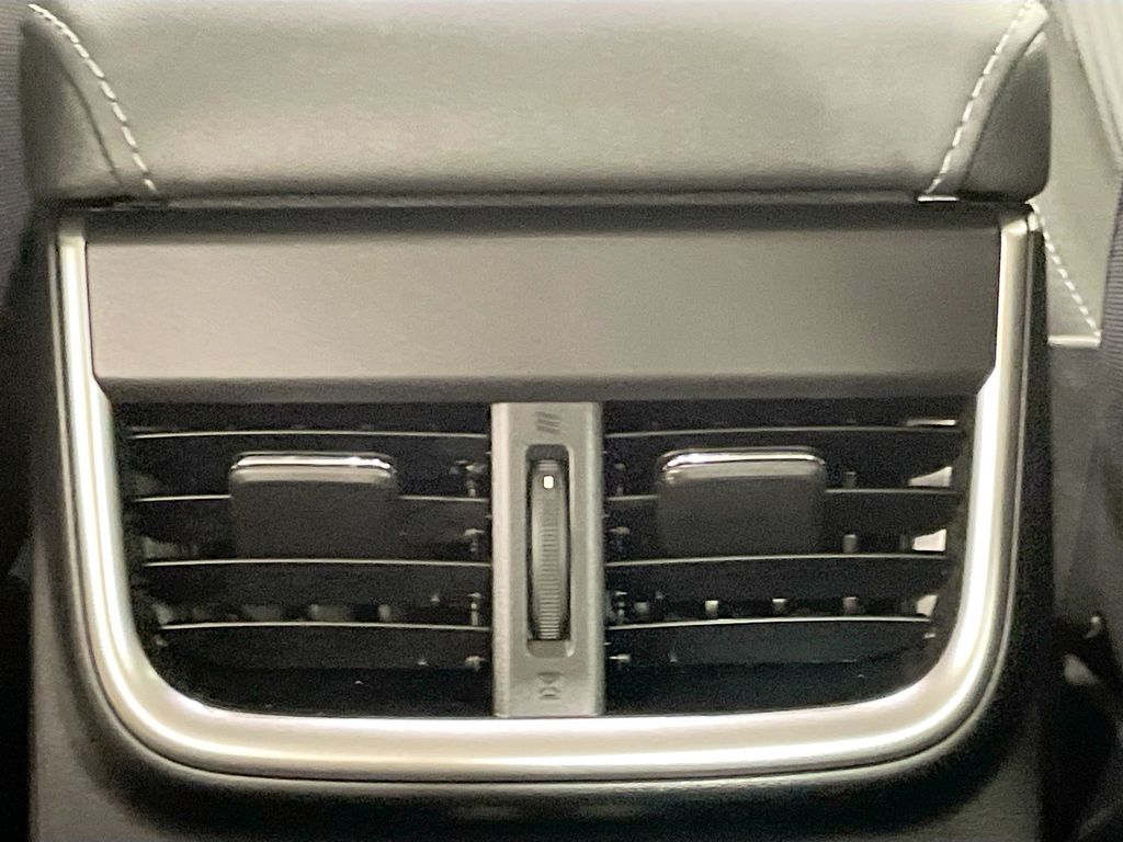 2025 Subaru Legacy Premium photo 22