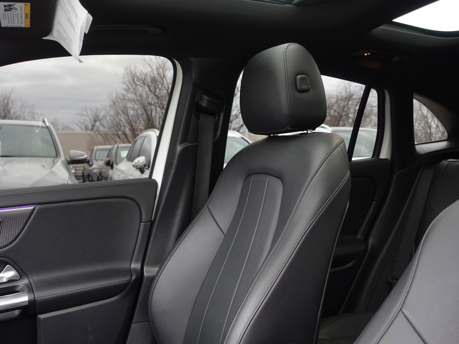 2022 Mercedes Benz GLA 250 4MATIC photo 13