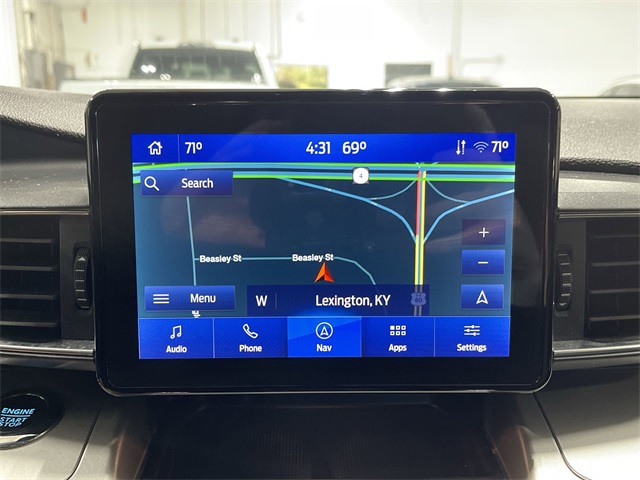 2022 Ford Explorer XLT photo 2