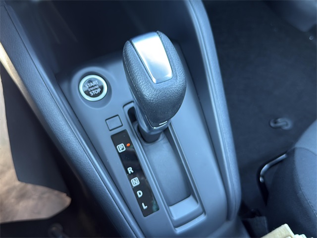 2025 Nissan Kicks Play S photo 12