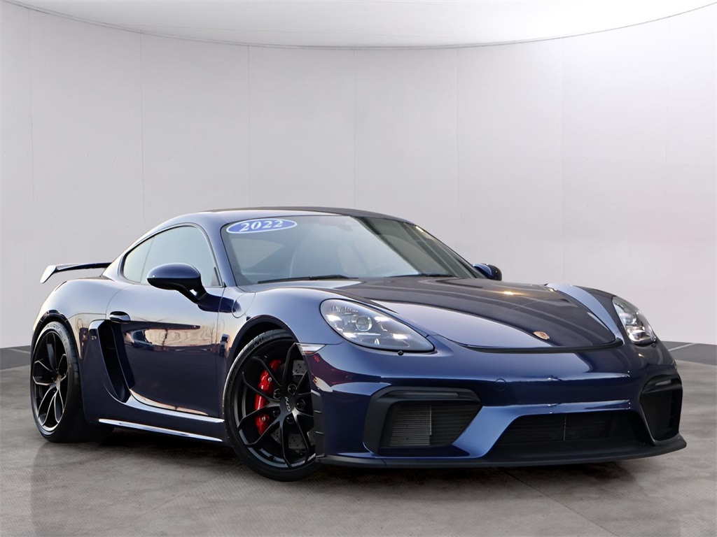 2022 Porsche 718 GT4's photo