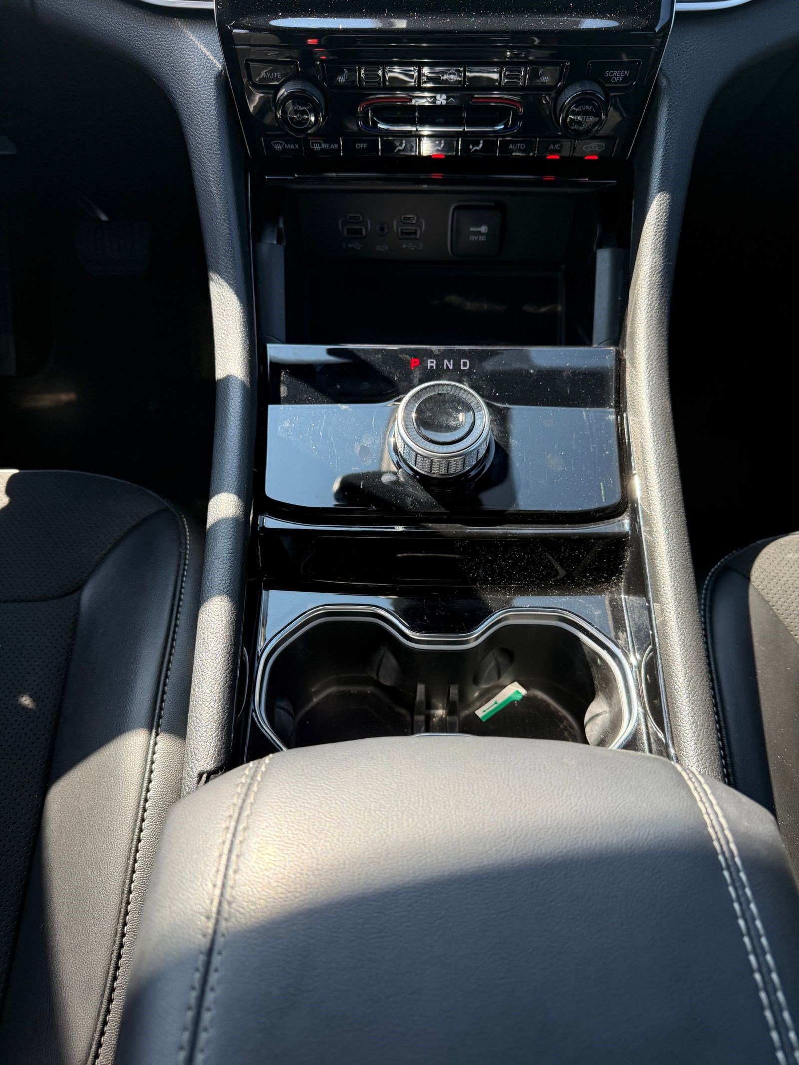 2023 Jeep Grand Cherokee Altitude photo 14