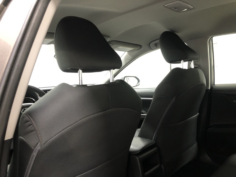2019 Toyota Camry LE photo 15