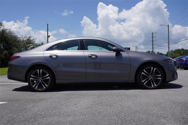 2024 Mercedes Benz CLA 250 photo 4