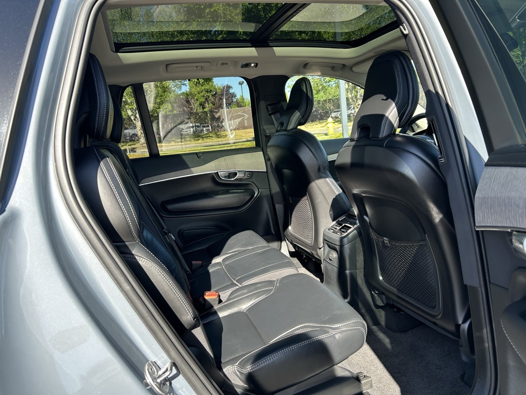 2022 Volvo XC90 Recharge T8 Inscription photo 24