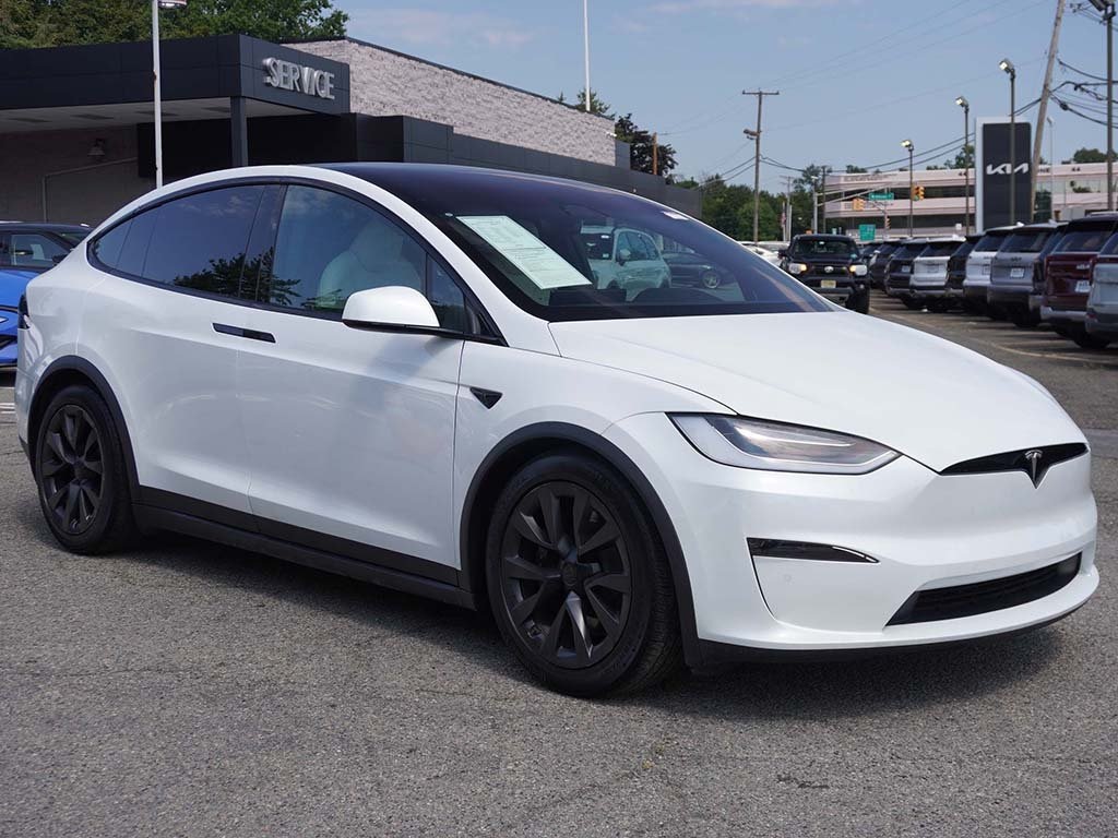 Used 2022 Tesla Model X Long Range with VIN 7SAXCDE55NF361897 for sale in Riverdale, NJ