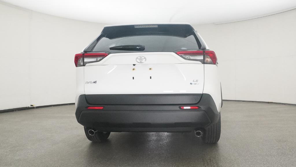 2025 Toyota RAV4 Hybrid LE photo 17