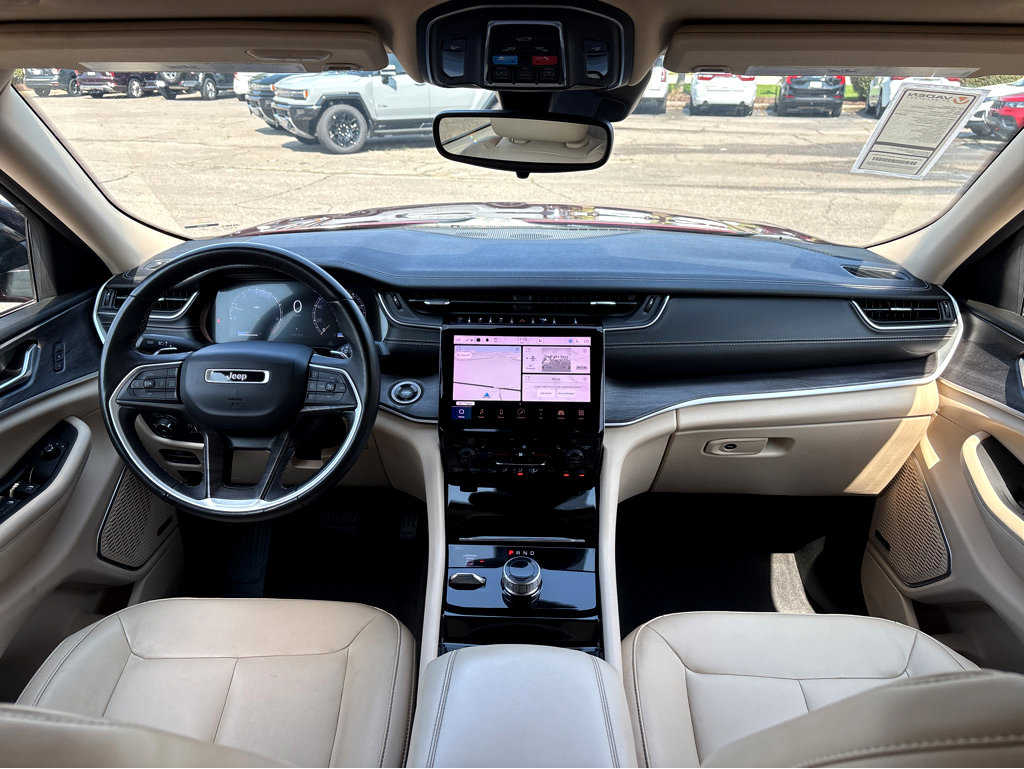 2021 Jeep Grand Cherokee Limited photo 2